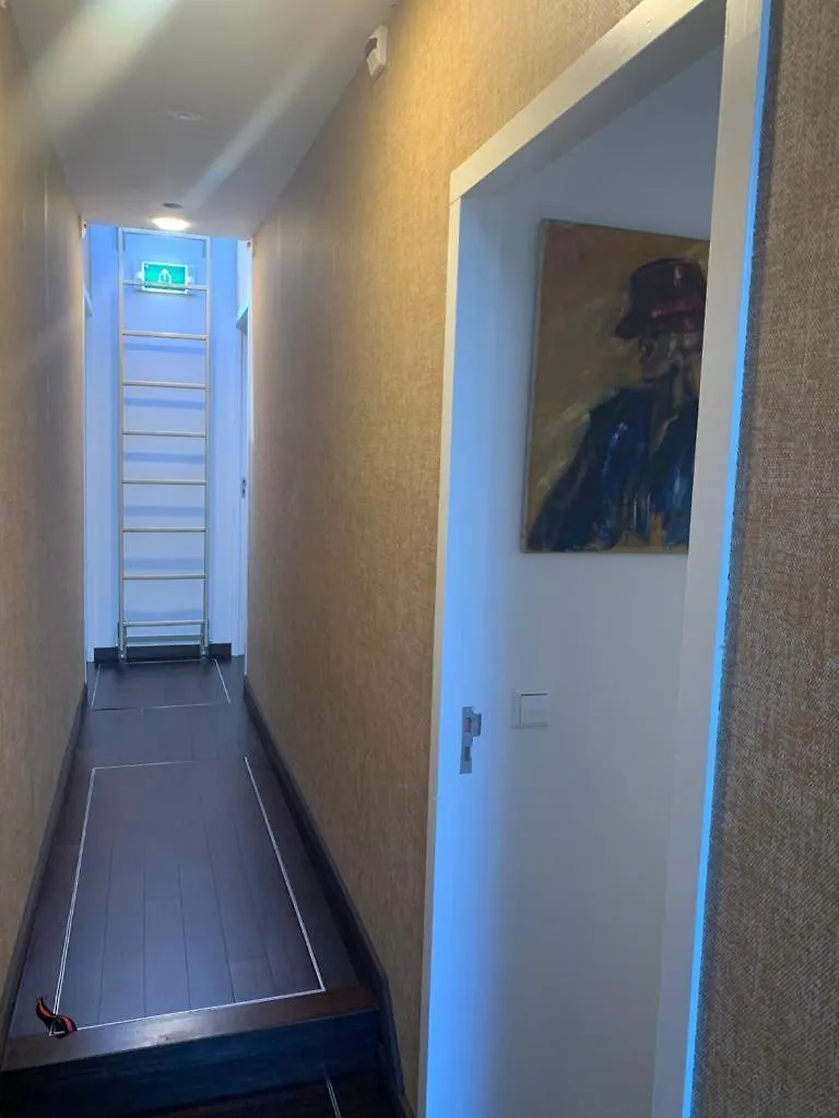 Hotelschip Bracksand Amsterdam City, In De Zomer En De Winter! 0*,  Netherlands
