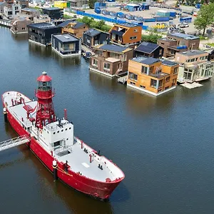Lightship Botel